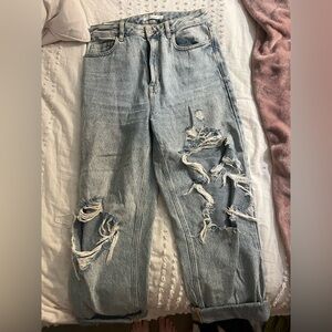 Pacsun jeans with holes// size 28